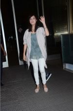 Dia Mirza leaves for IIFA on Day 2 on 21st June 2016